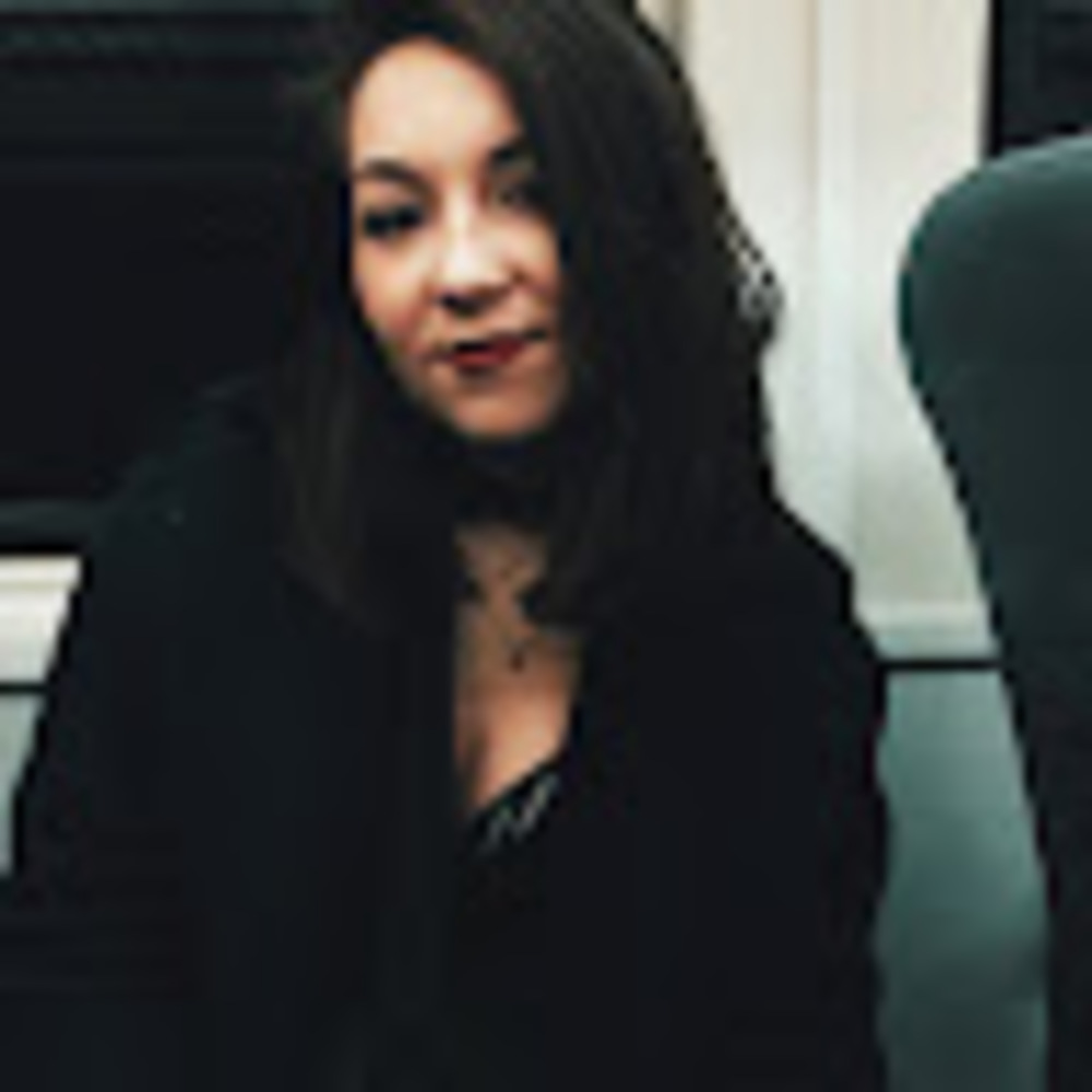 Meet your Posher, Kelly